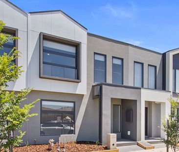 Stylish Family Home Close to Schools & Parks - Photo 5