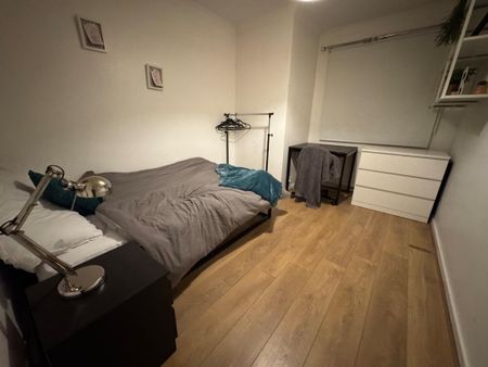 2 bedroom maisonette to rent - Photo 4