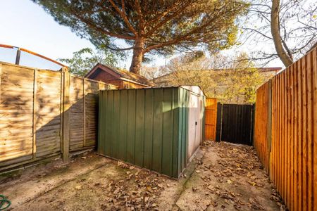 4 bedroom maisonette to rent - Photo 3
