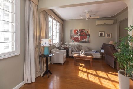 Casa com 4 quartos e 300m² para alugar em Petrópolis, Porto Alegre. - Foto 3