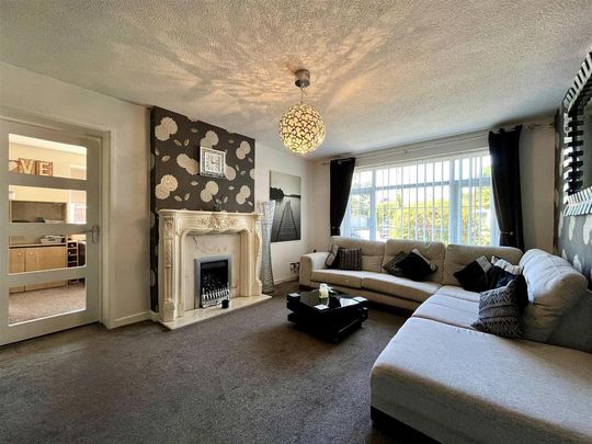 3 bedroom detached house to rent - Photo 1