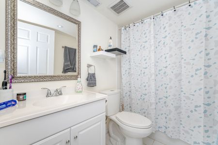 For Lease - 96 Simpson Avenue Unit# Lower, Toronto, Ontario - Photo 4