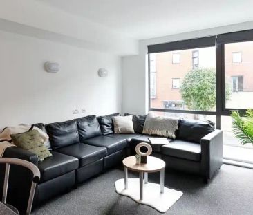 Platinum Ensuite - Photo 2