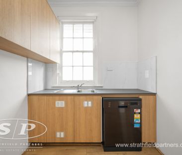 Three bedroom house for lease - Photo 2