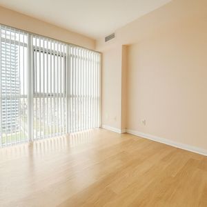 For Lease - 55 Oneida Crescent Unit# 1408, Richmond Hill, Ontario - Photo 2