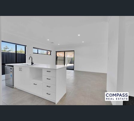 30 Matilda Rise, Wannanup, WA 6210 - Photo 1