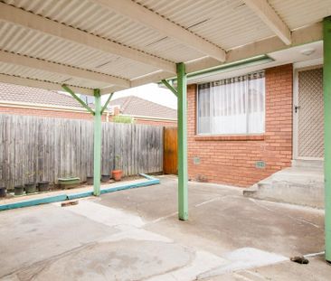 Small and cute! - Photo 5