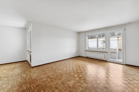 Apartment - Photo 3