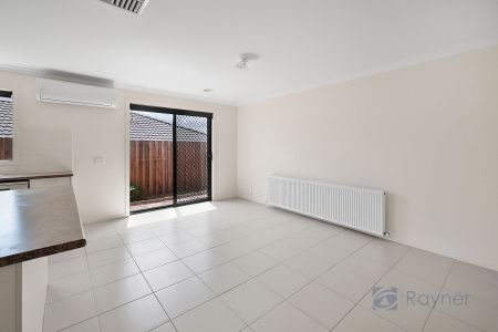 3 Bedroom Home - Photo 2