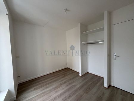 Location Appartement 3 pièces 43m² - Photo 2
