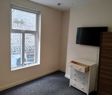 Studio Flat, Holloway Road, N7 - Photo 3