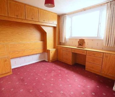 Dunstall Road, Barton Le Clay, Bedfordshire, MK45 - Photo 5