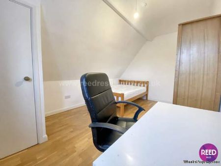 6 bedroom property to rent in Nottingham - Photo 2