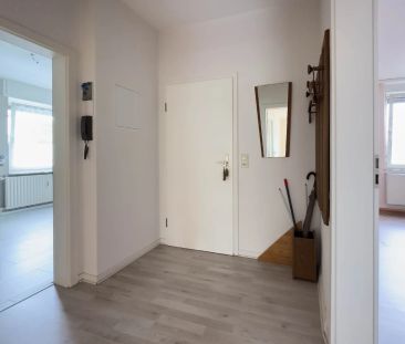 Großzügige 3-Zimmerwohnung mit Garage - Photo 1