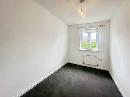 2 bedroom terraced house to rent - Photo 4
