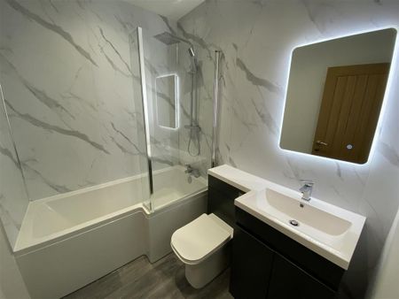 2 bedroom apartment to rent - Photo 4