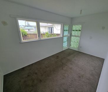 Large family home with plenty of space for the kids - Photo 6