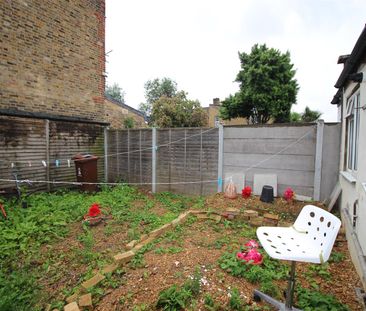 (Ground Floor Flat), Norman Road, Leytonstone E11 - Photo 5