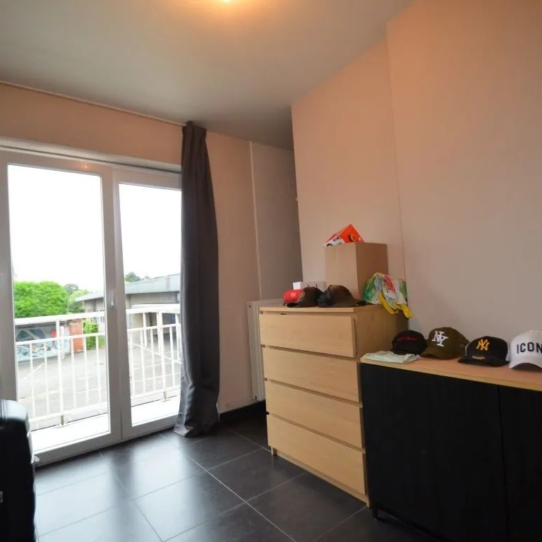 Appartement met 2 slpks en autostandplaats - Photo 1