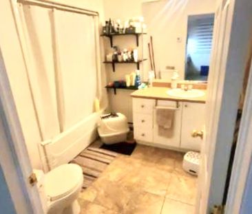 Maison à étages à Sainte-Thérèse - Photo 3