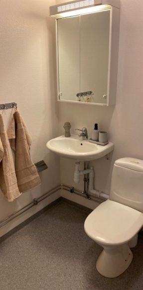 Huddinge - 1rok - tillsv - 5.750kr/mån - Photo 1