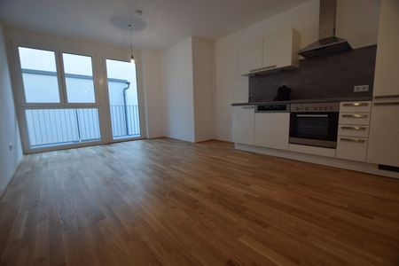 AB NOVEMBER VERFÜGBAR- HELLE 1,5-ZIMMERWOHNUNG AN DER U2! - Photo 2