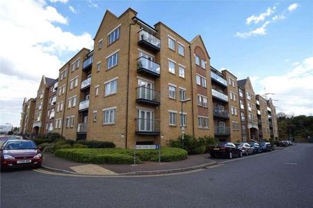 Phoenix Court, Black Eagle Drive, Northfleet, Gravesend, Kent, DA11 - Photo 5