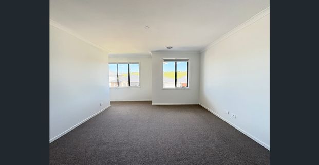 Brand New Four-Bedroom Family Home - Photo 1