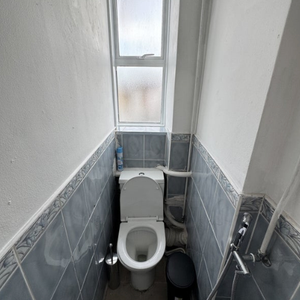 AMAZING DOUBLE ROOM NEXT TO EMIRATES STADIUM IN ARSENAL - Photo 2