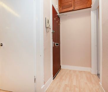 First Floor Right, 43 Ashvale Place, AB10 6QJ, Aberdeen - Photo 3