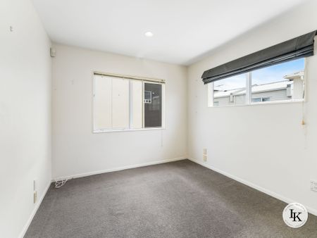 Effortless Modern Living in the Heart of Onehunga - Photo 5