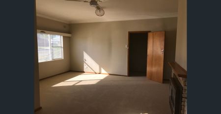 Location Convenience - Photo 5