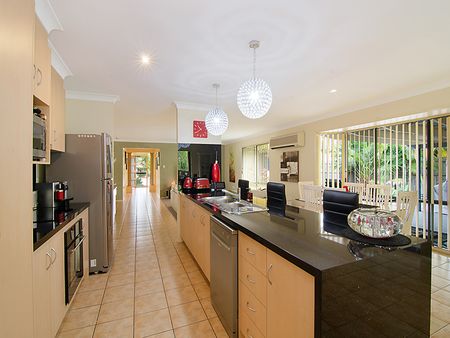 22 Copeland Drive, North Lakes QLD 4509 - House For Rent - $770 | Domain - Photo 2