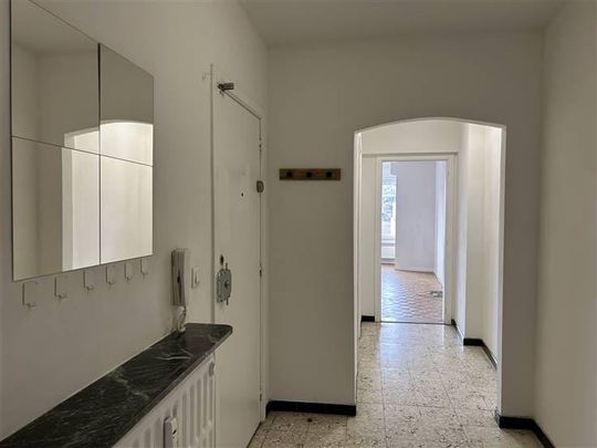 Appartement te huur - Photo 1