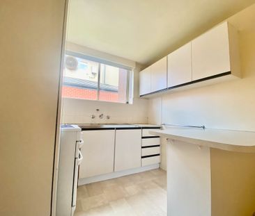 2/157 St Leonards Road, Ascot Vale - Photo 3