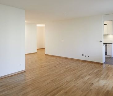 Geräumige und lichtdurchflutete Familienwohnung mit zwei Balkonen - Photo 5