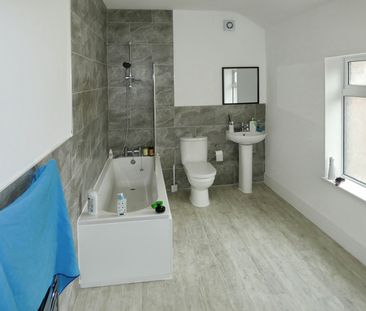 1 bedroom room to rent Church Street, Creswell - Photo 1