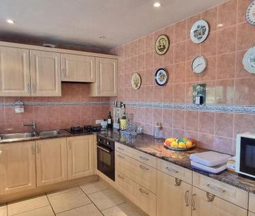 Location Appartement 6 pièces 139m² BRIVE LA GAILLARDE 19100 - Photo 6