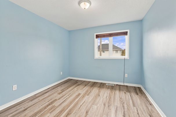 For Lease - 32 Moe Robillard Street, Arnprior, Ontario - Photo 1