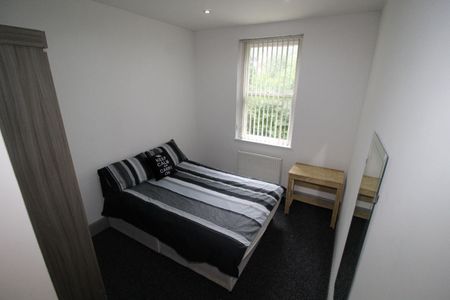 23 Fishergate Hill, Flat, PRESTON, Lancashire PR1 8JB - Photo 4