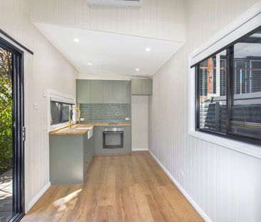 Brand New One Bedroom Plus Loft Granny Flat with Private Deck - Photo 2
