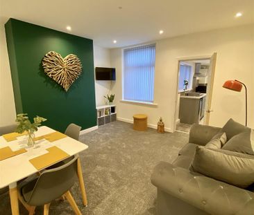 1 bed house share to rent in Albion Street, Burnley, BB11 - Photo 2