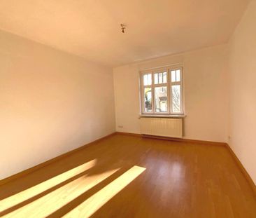 Schöner WOHNEN in charmanter Lage! - Photo 1