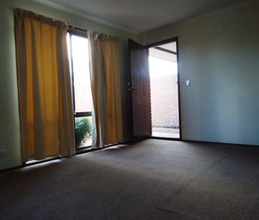 1/12 Hakea Street, Queanbeyan NSW 2620 - Apartment For Rent | Domain - Photo 4