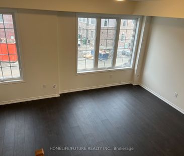 Condo Townhouse For Lease | E8129762 - Photo 6