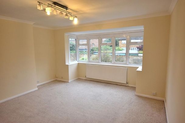 2 bedroom maisonette to rent - Photo 1