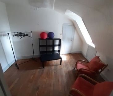 Appartement F2 meublé centre ville historique - Photo 3