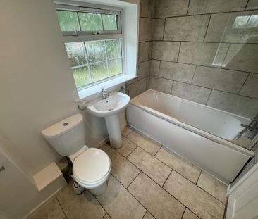 2 bedroom house to rent - Photo 4