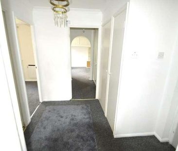 Chantress Close, Dagenham, RM10 - Photo 1