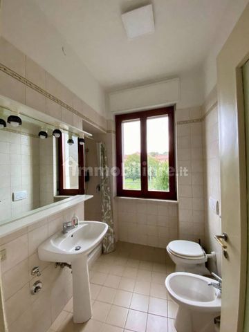 Trilocale viale Giuseppe Mazzini 15, Centro, Romagnano Sesia - Photo 4